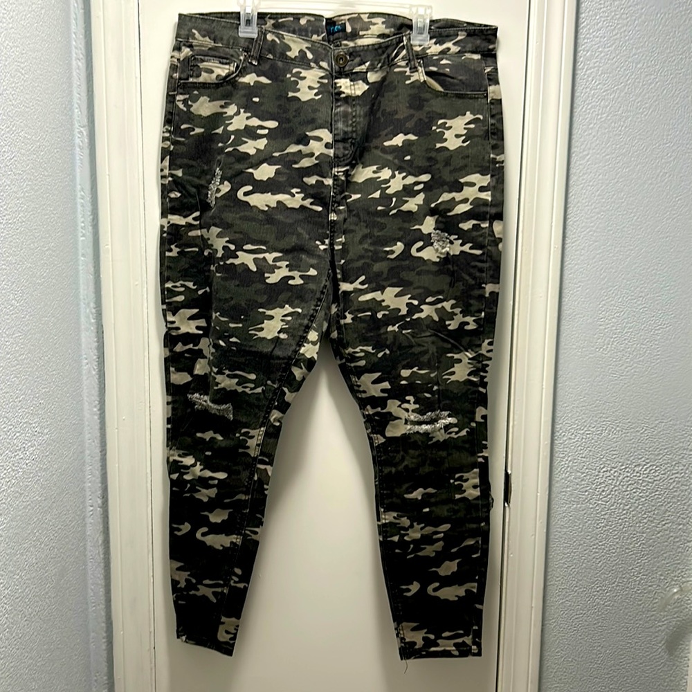 Rue21+ Camo Jeans with Ripped Knees